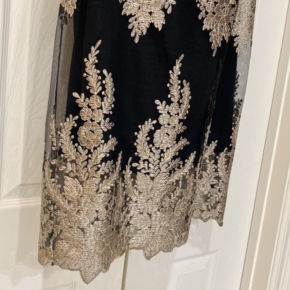 Black and Gold Cocktail Dress Size 8 - Picture 3 of 5